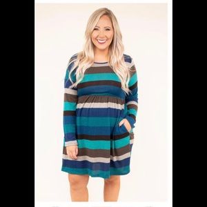 Chic Soul multi-teal dress size 1X